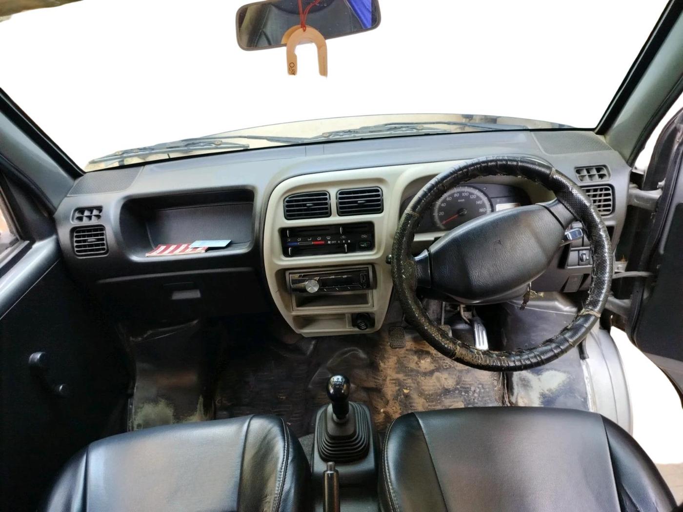 2018 Maruti Eeco 5 STR WITH A/C+HTR, CNG, Manual, 98,978 km, interior