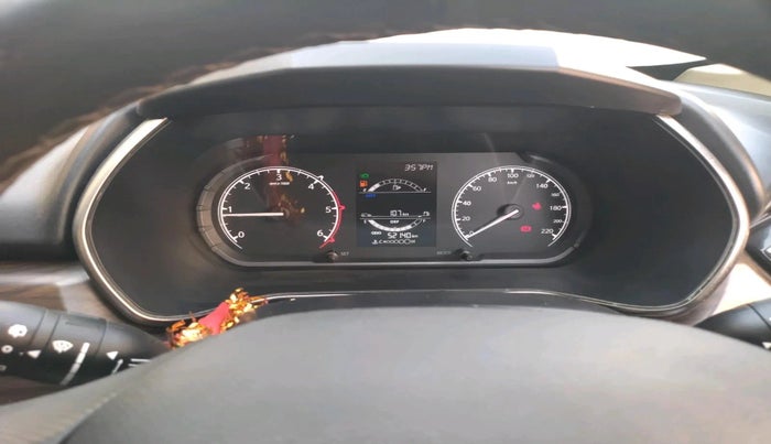 2022 Tata Harrier XT 2.0L KRYOTEC, Diesel, Manual, 52,140 km, interior