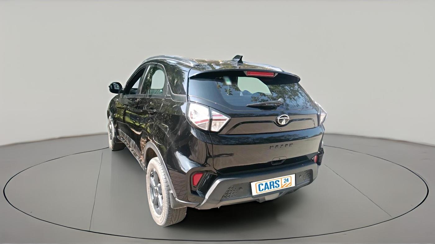 2022 Tata NEXON XZA PLUS (PREMIUM) PETROL DARK EDITION, Petrol, Automatic, 32,735 km, exterior