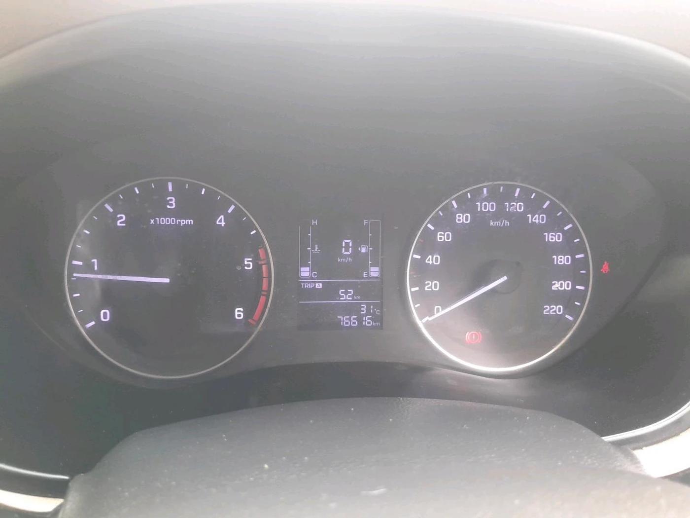 2015 Hyundai Elite i20 SPORTZ 1.4 CRDI, Diesel, Manual, 76,616 km, interior
