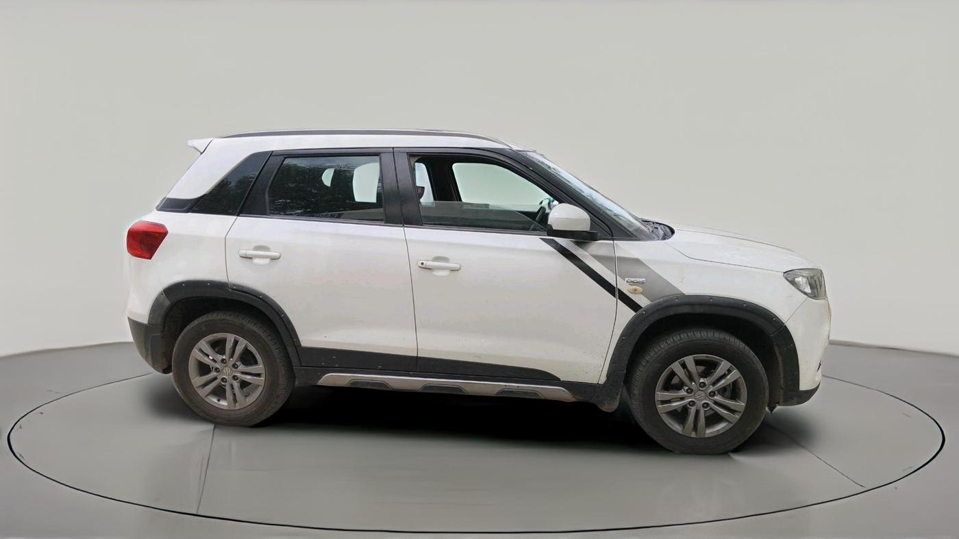 2018 Maruti Vitara Brezza ZDI, Diesel, Manual, 1,02,477 km, exterior