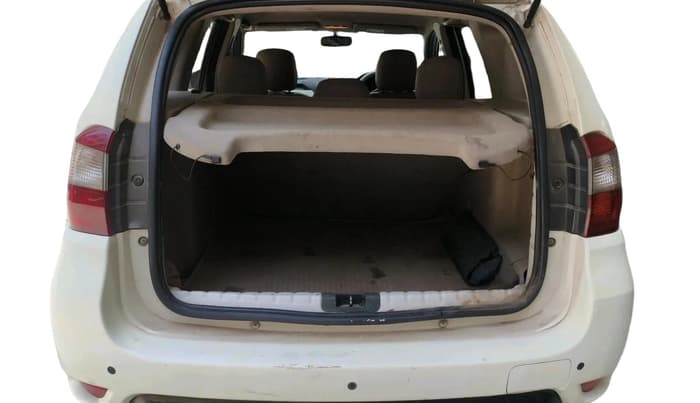 2013 Nissan Terrano XV D THP PREMIUM 110 PS, Diesel, Manual, 2,58,660 km, exterior