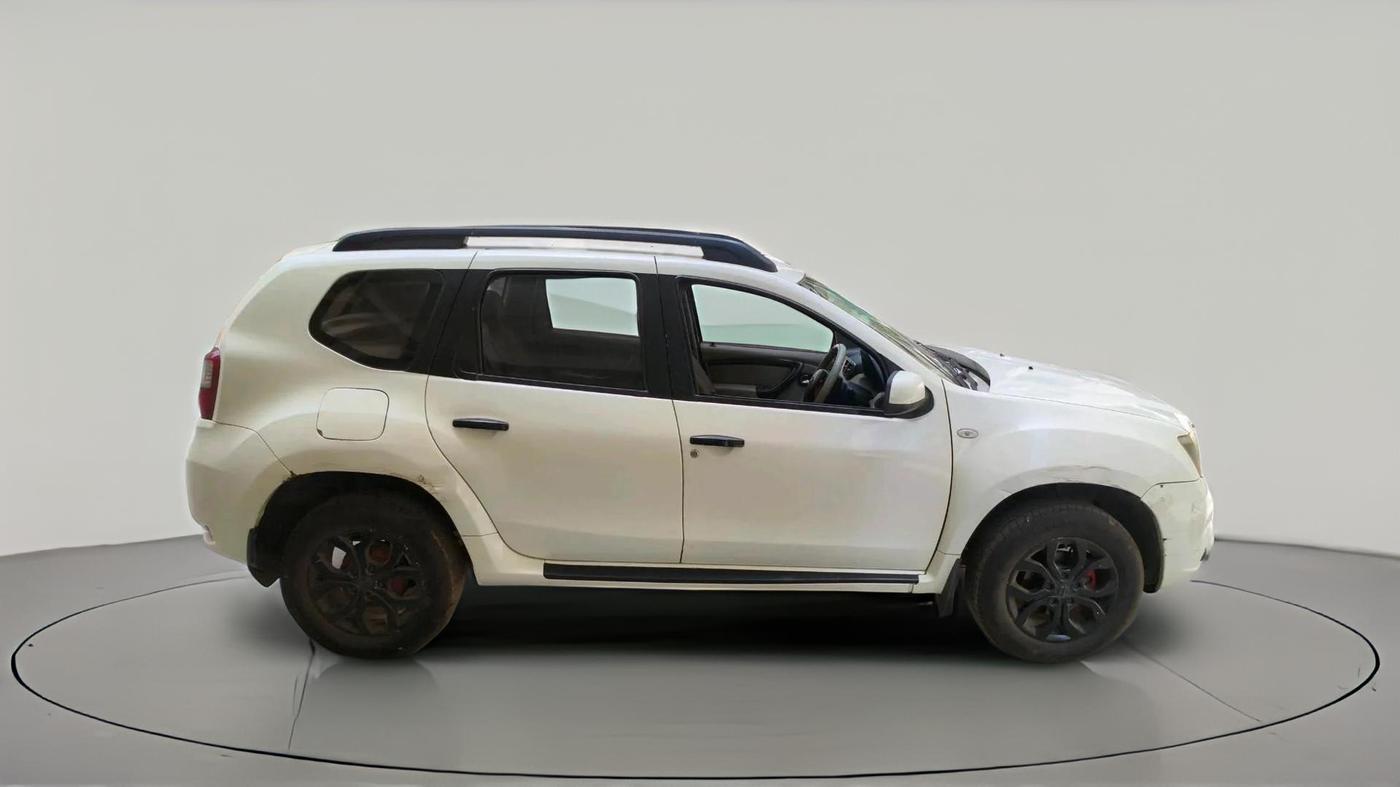 2013 Nissan Terrano XV D THP PREMIUM 110 PS, Diesel, Manual, 2,58,660 km, exterior