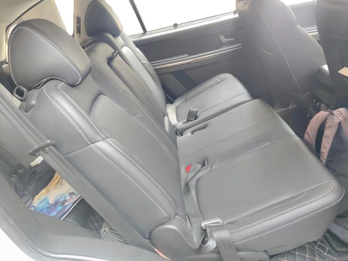 2019 Tata Hexa XT 4X4 7 STR, Diesel, Manual, 95,142 km, interior