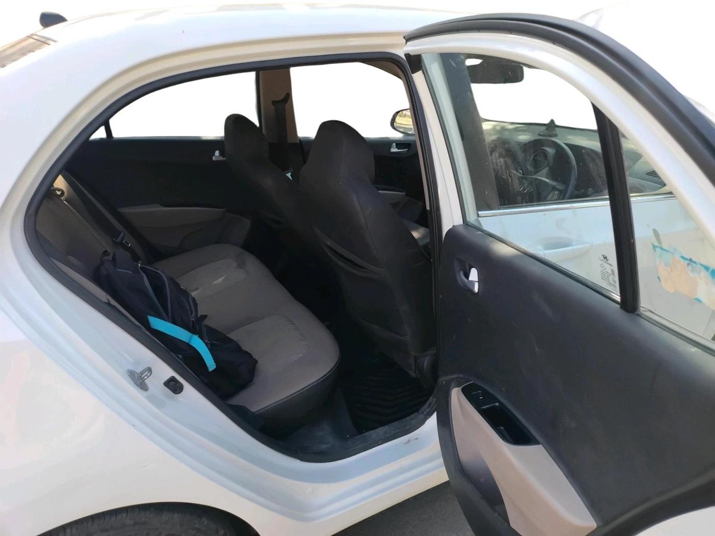 2016 Hyundai Xcent S 1.2, CNG, Manual, 98,138 km, interior