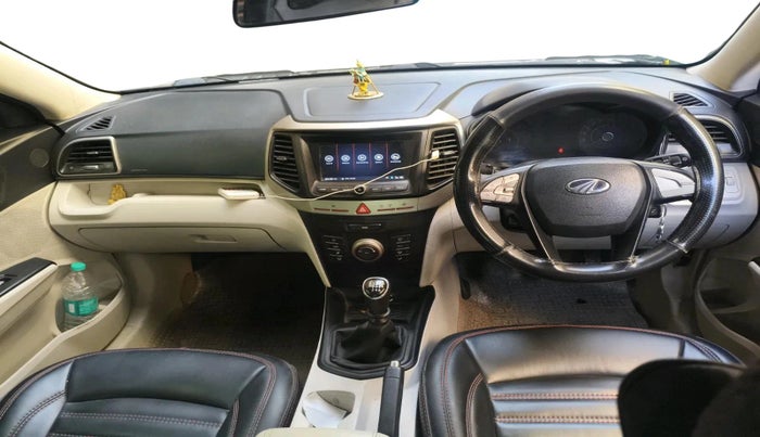 2020 Mahindra XUV300 W6 1.5 Diesel, Diesel, Manual, 1,42,133 km, interior