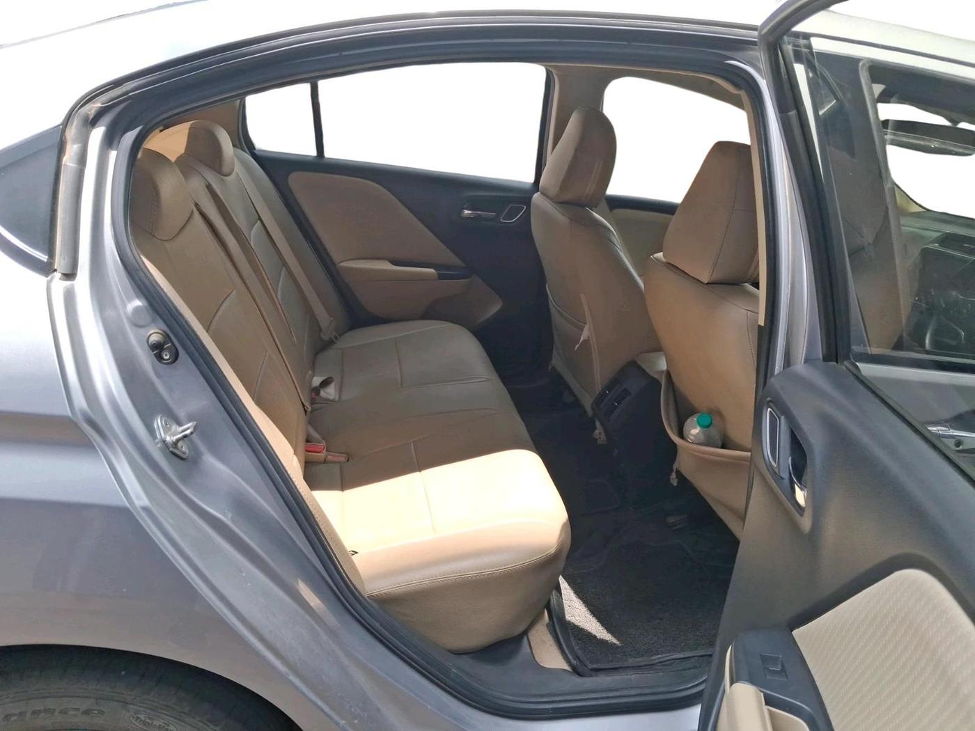 2022 Honda City 1.5L I-VTEC V MT 4TH GEN, Petrol, Manual, 21,346 km, interior