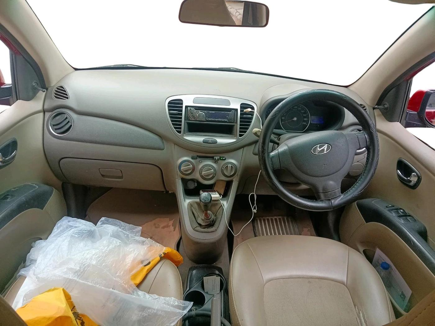 2012 Hyundai i10 MAGNA 1.1, Petrol, Manual, 57,455 km, interior