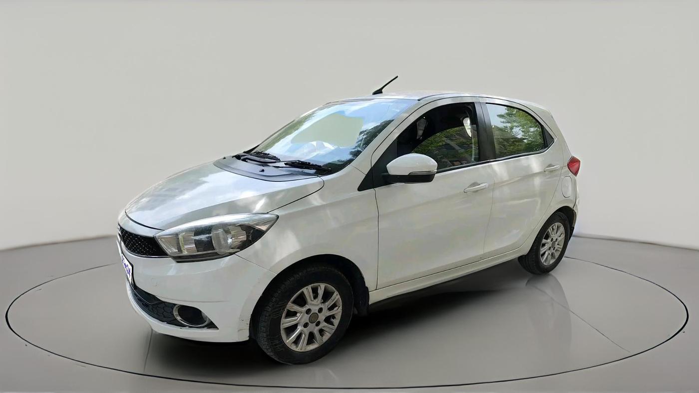 2018 Tata Tiago XZ PETROL, Petrol, Manual, 1,13,519 km, exterior
