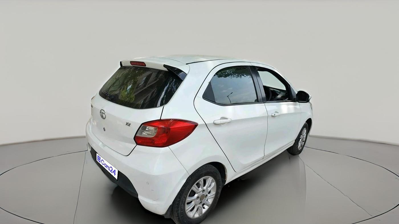 2018 Tata Tiago XZ PETROL, Petrol, Manual, 1,13,519 km, exterior