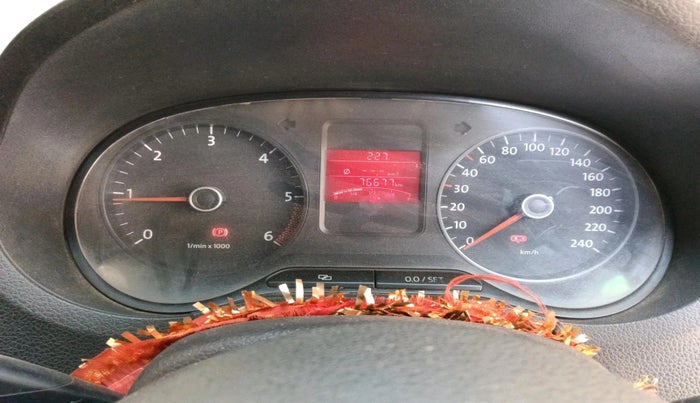 2013 Volkswagen Polo COMFORTLINE 1.2L, Diesel, Manual, 76,677 km, interior