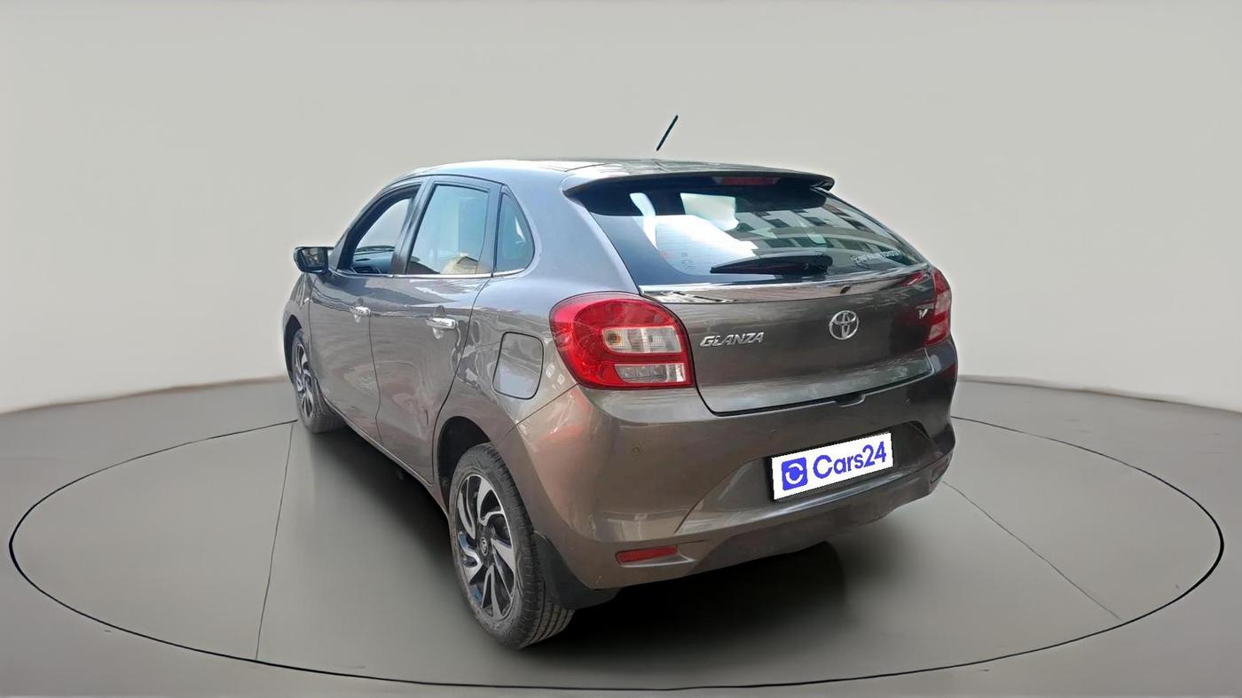 2021 Toyota Glanza V, Petrol, Manual, 38,738 km, exterior