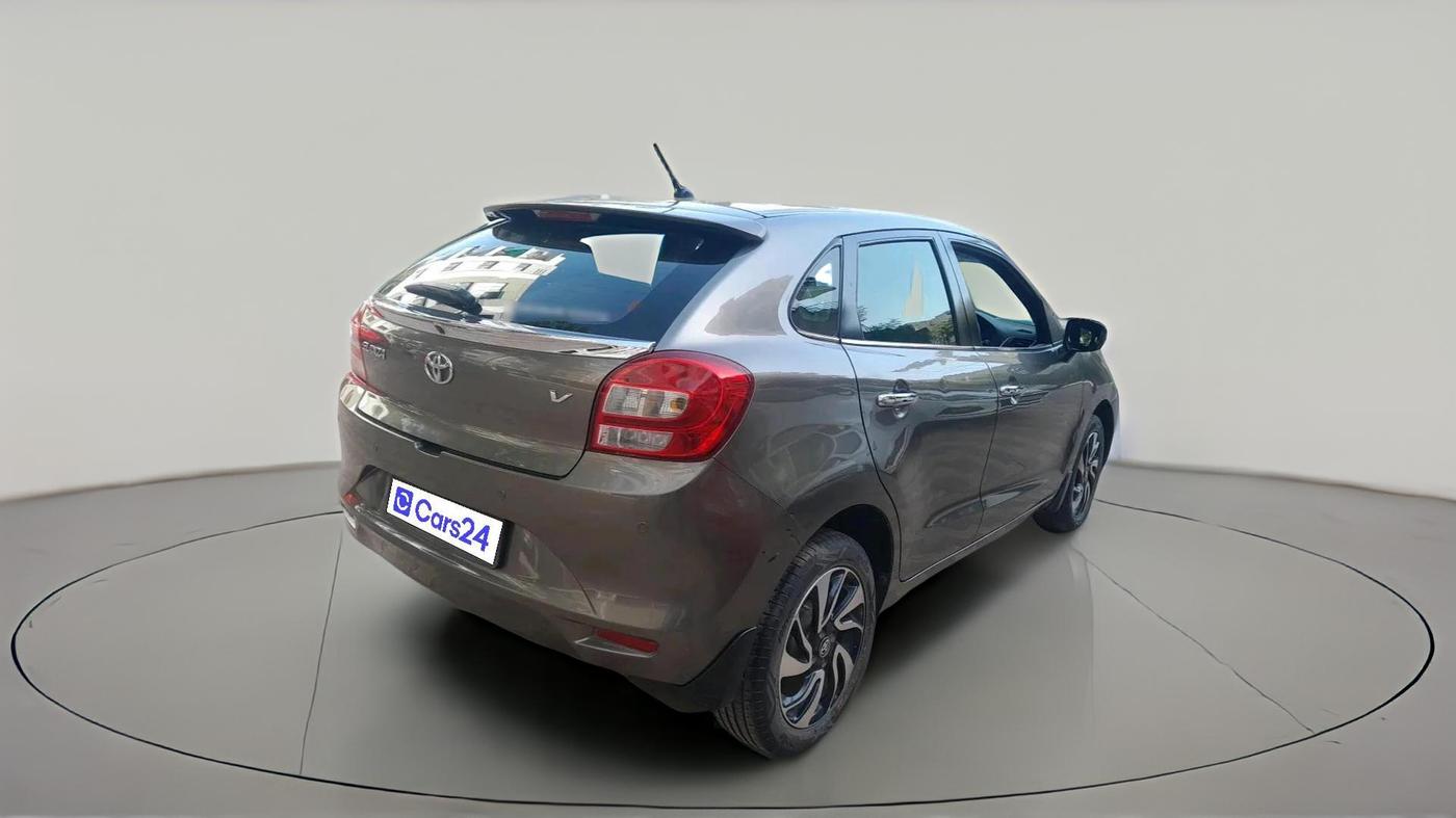 2021 Toyota Glanza V, Petrol, Manual, 38,738 km, exterior