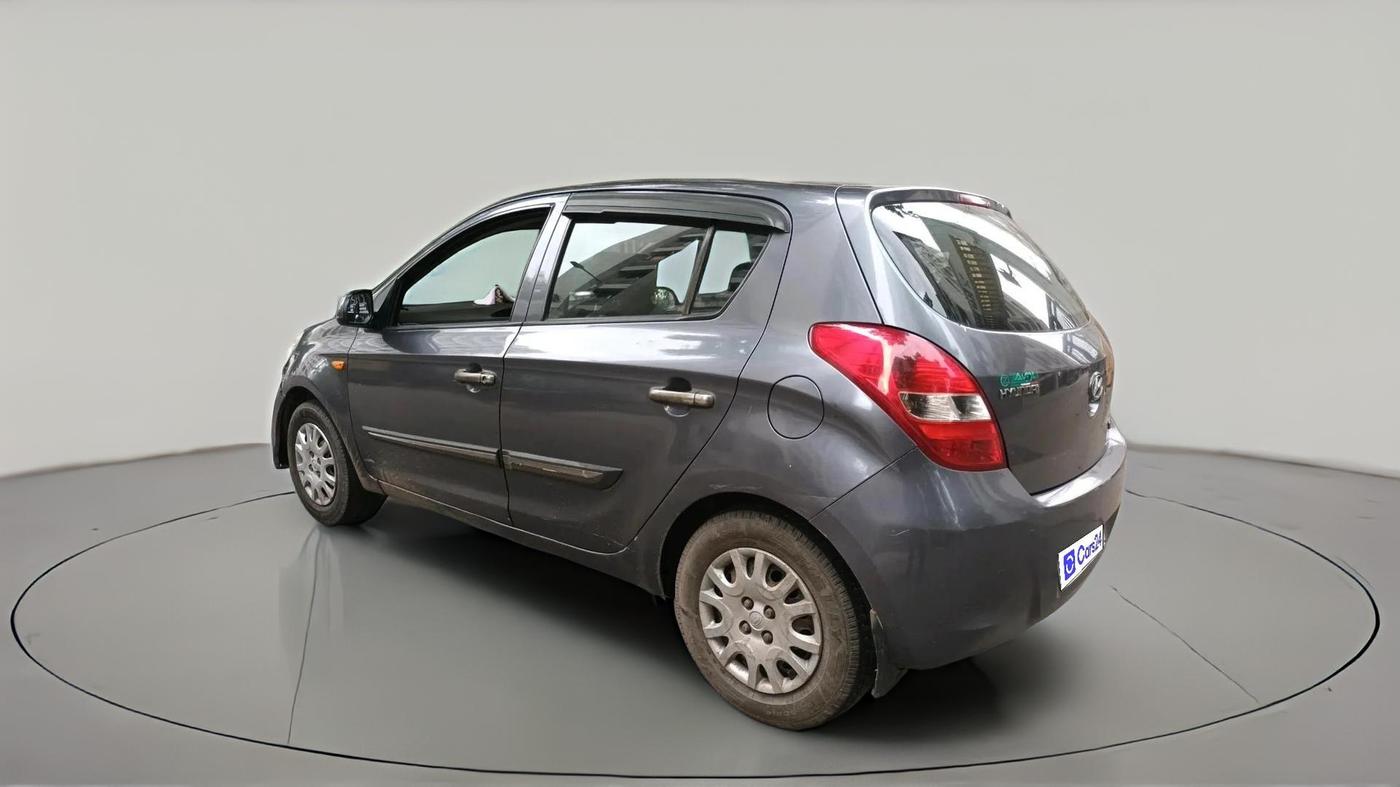 2011 Hyundai i20 MAGNA 1.2, CNG, Manual, 1,30,642 km, exterior