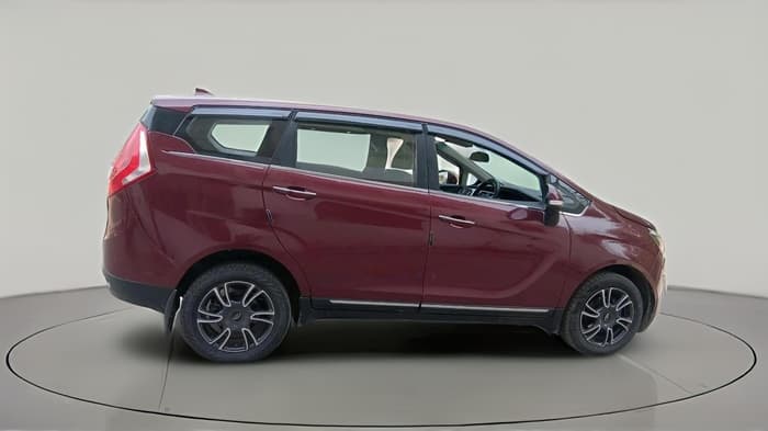 2018 Mahindra MARAZZO M8 7 STR, Diesel, Manual, 86,519 km, exterior