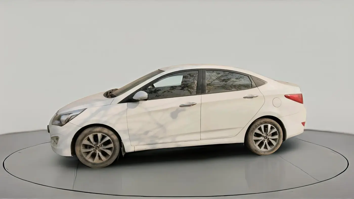 2015 Hyundai Verna 1.6 CRDI SX (O), Diesel, Manual, 80,504 km, exterior