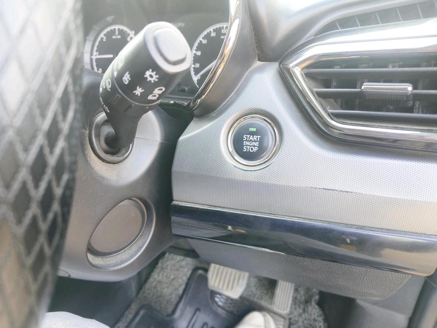 2022 Tata Harrier XTA 2.0L KRYOTEC PLUS, Diesel, Automatic, 65,403 km, interior