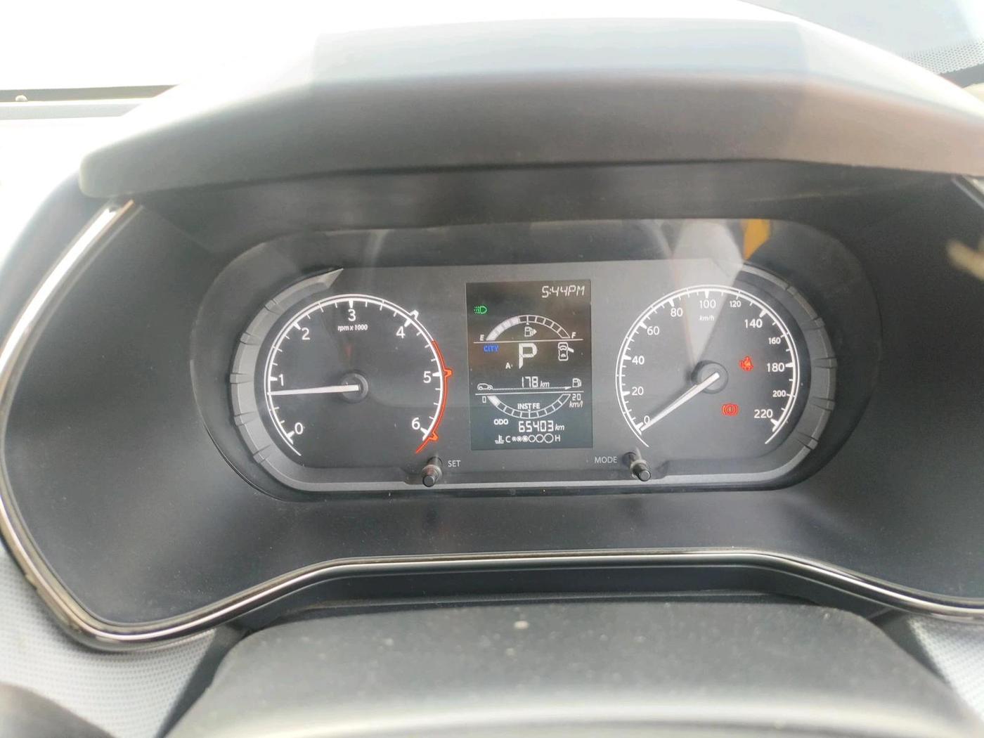 2022 Tata Harrier XTA 2.0L KRYOTEC PLUS, Diesel, Automatic, 65,403 km, interior