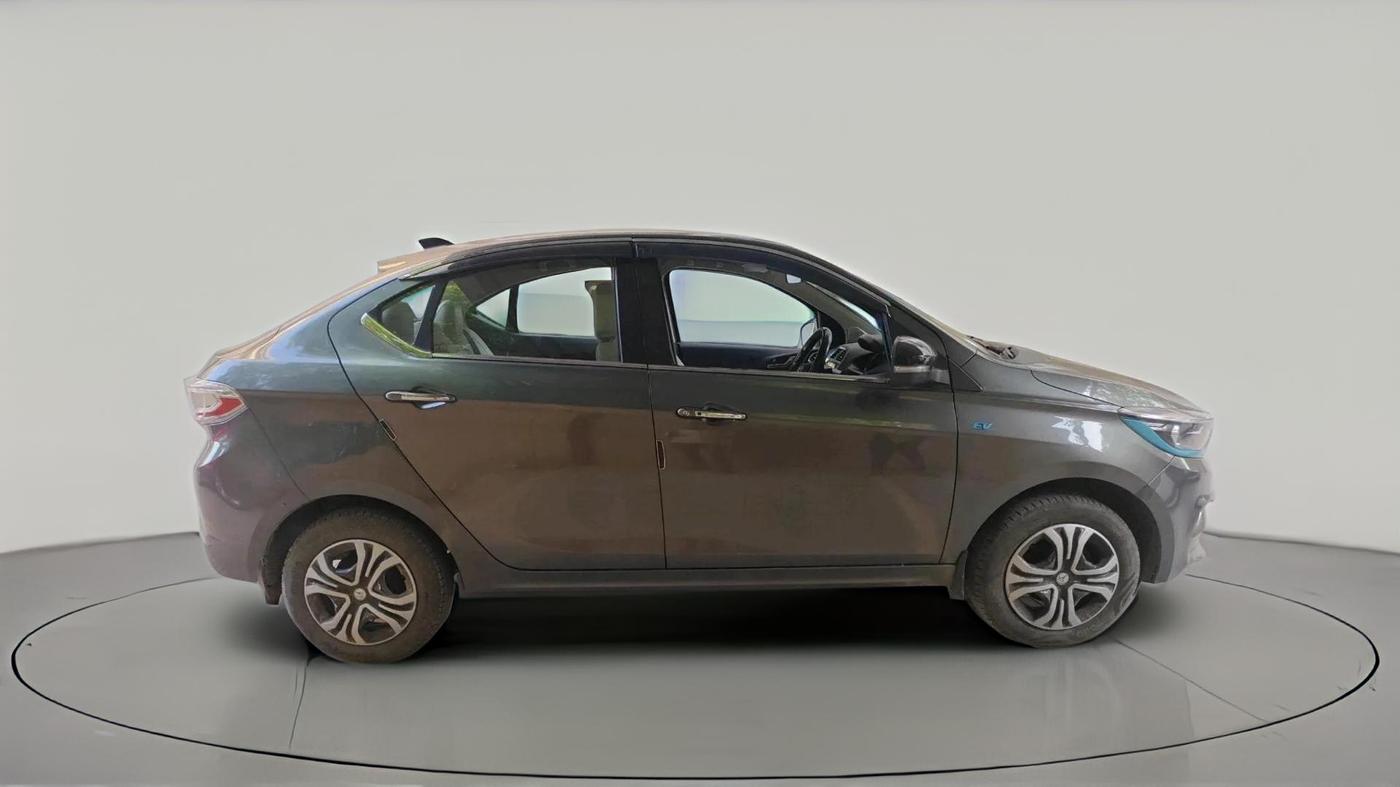 2023 Tata TIGOR EV XZ+ LUX, Electric, Automatic, 48,005 km, exterior