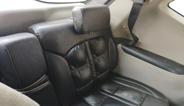 2019 Renault TRIBER RXL MT, CNG, Manual, 55,370 km, interior