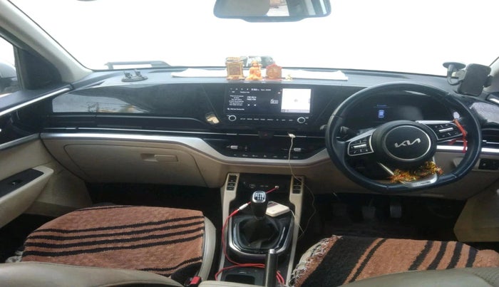 2022 KIA CARENS LUXURY PLUS 1.5 DIESEL 7 STR, Diesel, Manual, 90,983 km, interior