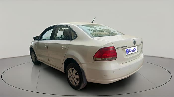 2012 Volkswagen Vento TRENDLINE DIESEL 1.6, Diesel, Manual, 1,08,585 km, exterior