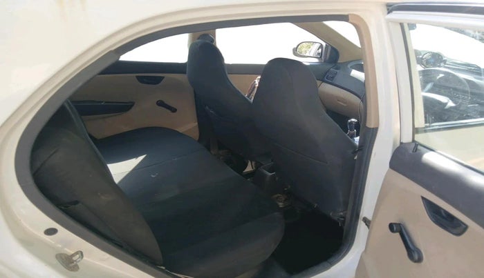 2015 Hyundai Eon ERA +, Petrol, Manual, 1,39,968 km, interior