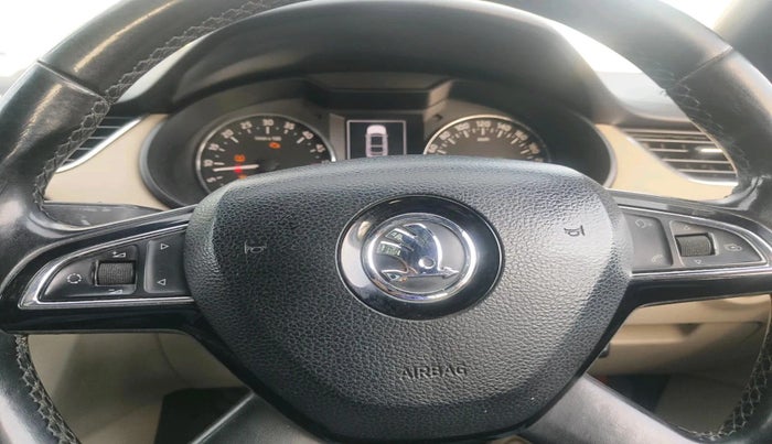 2015 Skoda Octavia ELEGANCE 2.0 TDI AT, Diesel, Automatic, 1,88,427 km, interior
