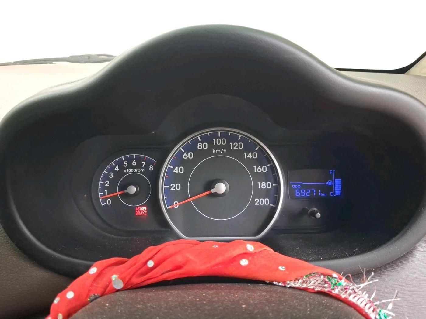 2013 Hyundai i10 MAGNA 1.2, CNG, Manual, 69,271 km, interior