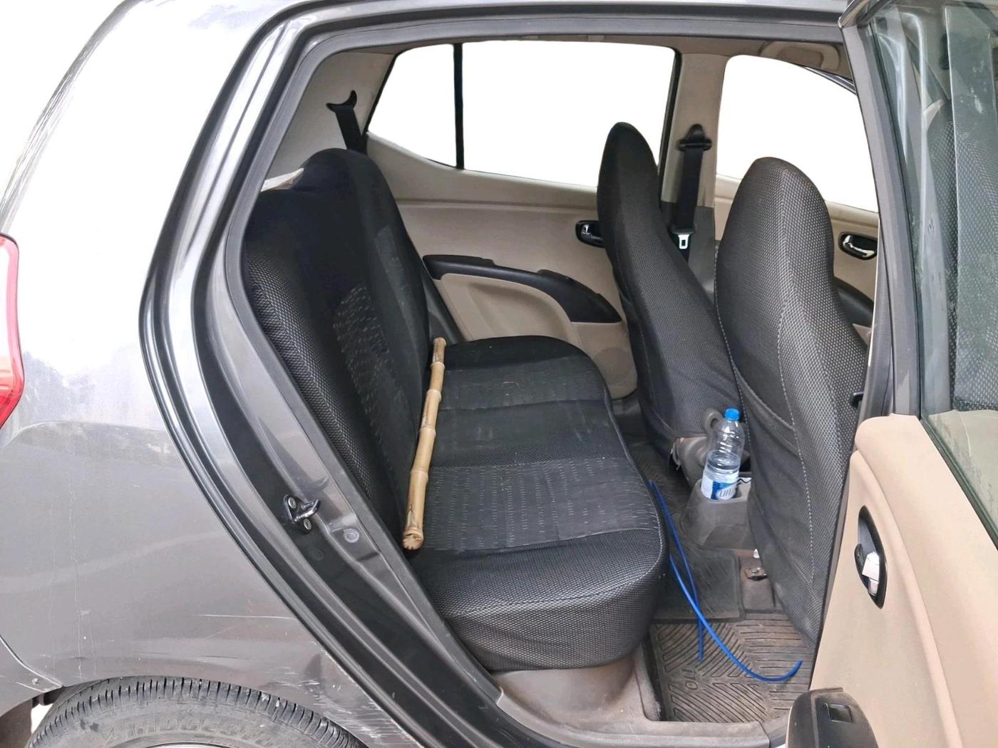 2013 Hyundai i10 MAGNA 1.2, CNG, Manual, 69,271 km, interior