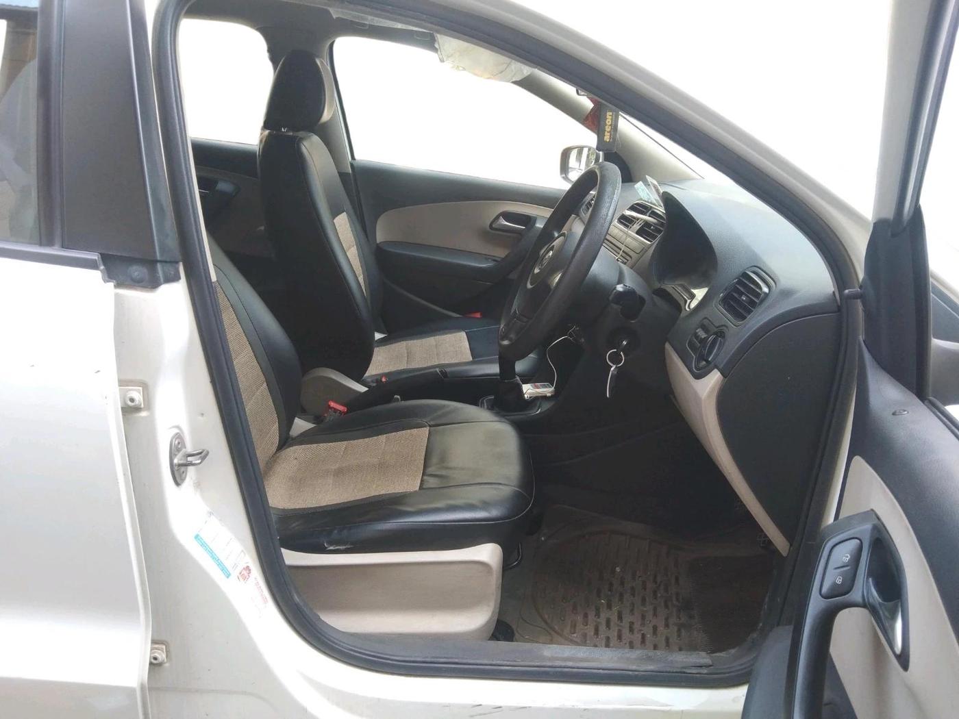 2011 Volkswagen Polo TRENDLINE 1.2L PETROL, Petrol, Manual, 90,422 km, interior