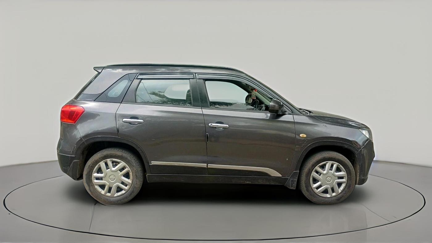 2017 Maruti Vitara Brezza VDI (O), Diesel, Manual, 1,12,510 km, exterior