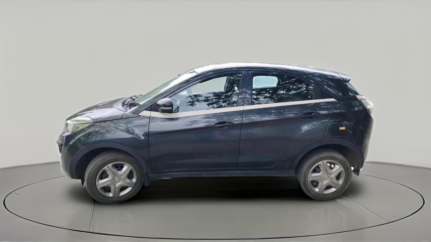 2019 Tata NEXON XM PETROL, Petrol, Manual, 30,276 km, exterior