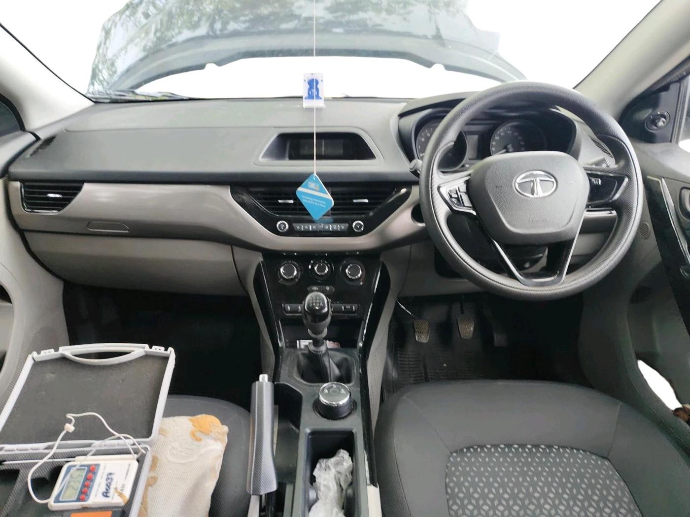 2019 Tata NEXON XM PETROL, Petrol, Manual, 30,276 km, interior
