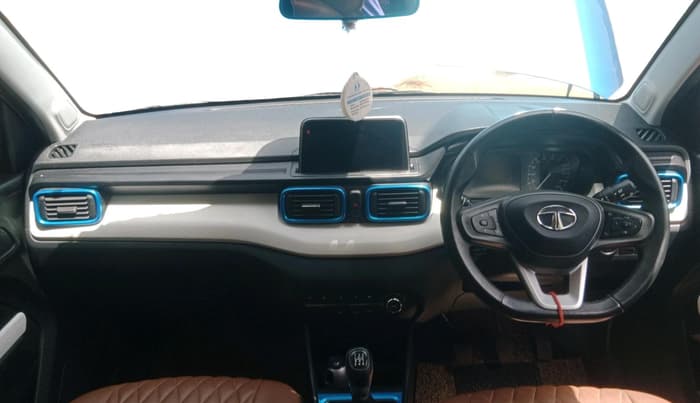 2021 Tata PUNCH CREATIVE  MT, Petrol, Manual, 35,519 km, interior