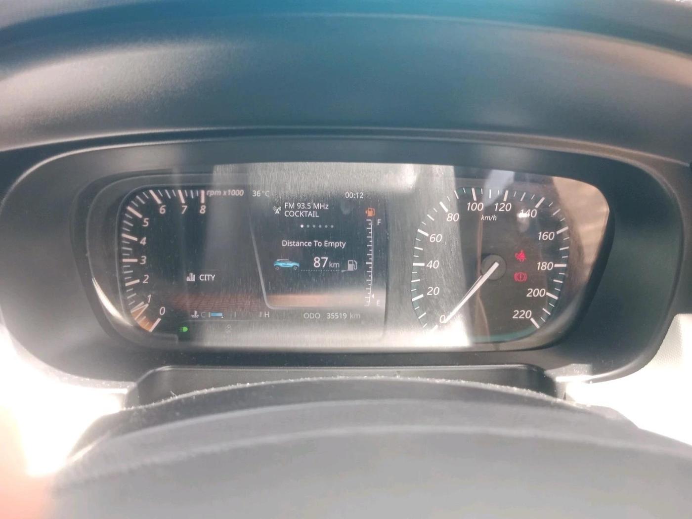 2021 Tata PUNCH CREATIVE  MT, Petrol, Manual, 35,519 km, interior