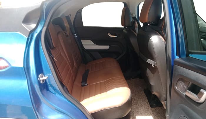 2021 Tata PUNCH CREATIVE  MT, Petrol, Manual, 35,519 km, interior