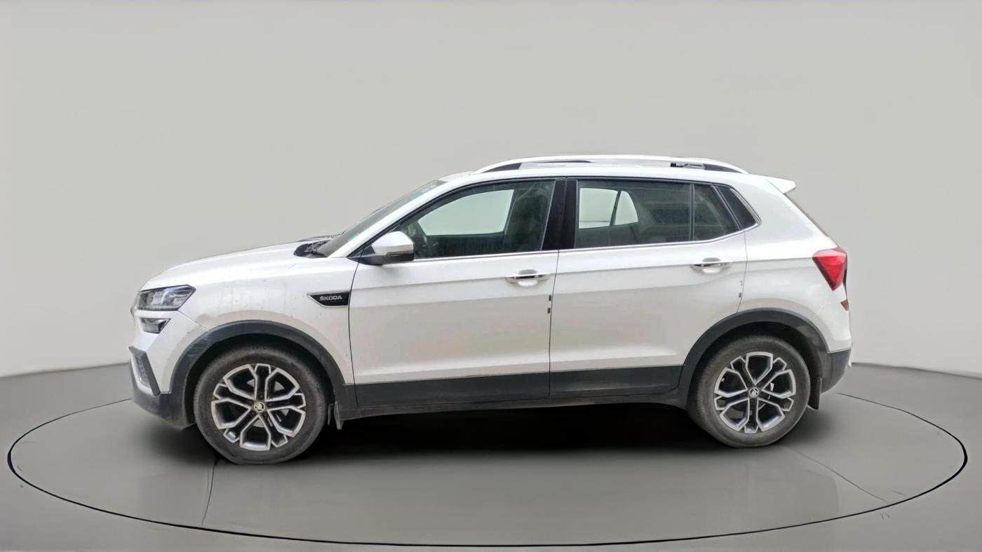 2022 Skoda KUSHAQ STYLE 1.0L TSI AT, Petrol, Automatic, 66,303 km, exterior