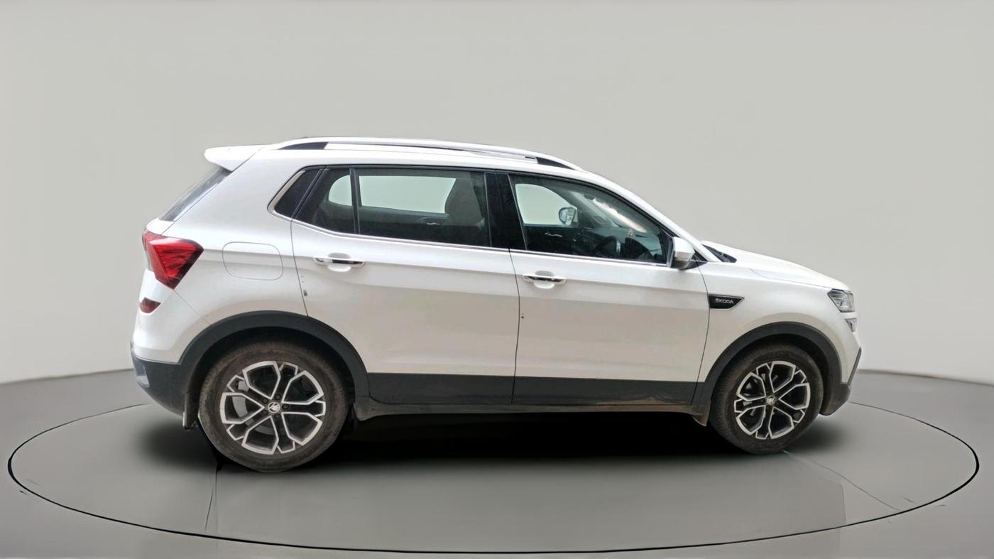 2022 Skoda KUSHAQ STYLE 1.0L TSI AT, Petrol, Automatic, 66,303 km, exterior