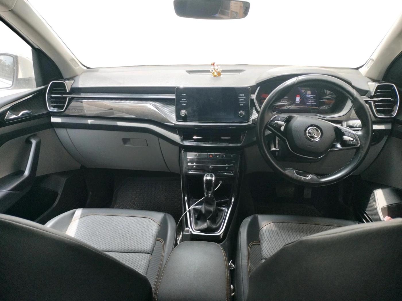 2022 Skoda KUSHAQ STYLE 1.0L TSI AT, Petrol, Automatic, 66,303 km, interior