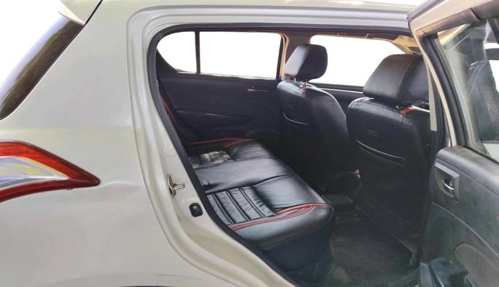 2012 Maruti Swift VDI, Diesel, Manual, 1,36,594 km, interior