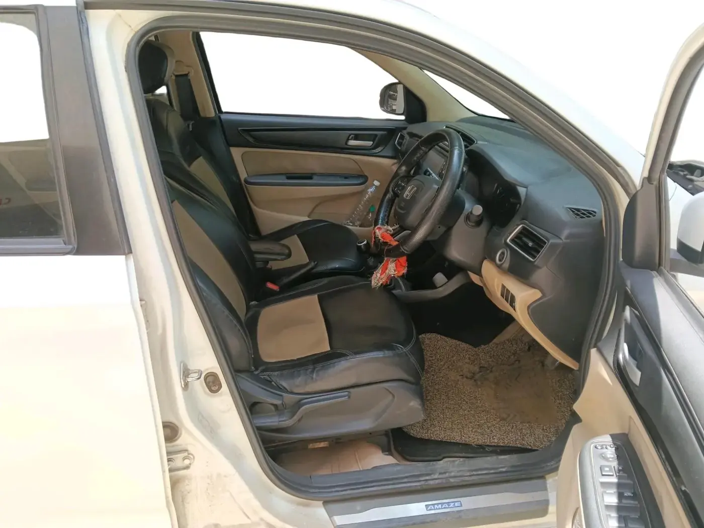 2018 Honda Amaze 1.5L I-DTEC VX, Diesel, Manual, 1,41,464 km, interior