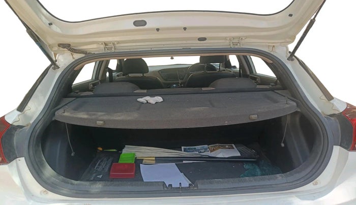 2019 Hyundai Elite i20 SPORTZ PLUS 1.2, Petrol, Manual, 68,354 km, exterior