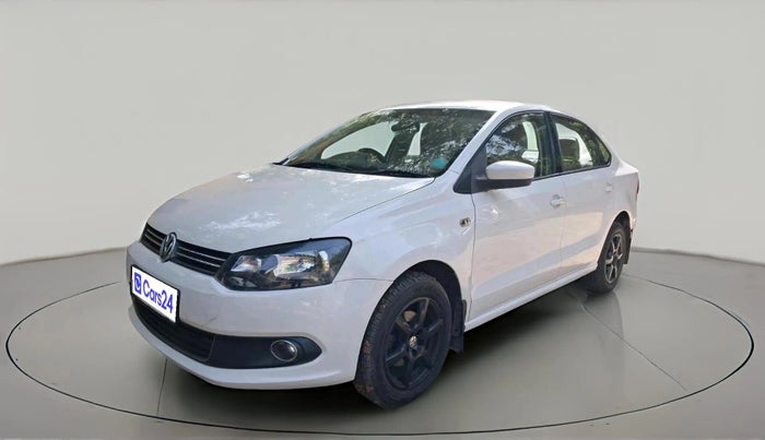 2013 Volkswagen Vento HIGHLINE 1.6 MPI, Petrol, Manual, 1,09,420 km, exterior