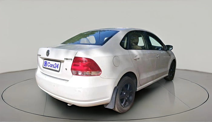 2013 Volkswagen Vento HIGHLINE 1.6 MPI, Petrol, Manual, 1,09,420 km, exterior