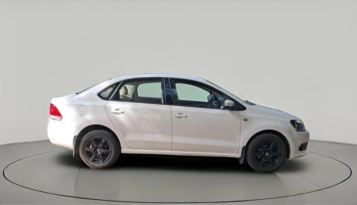 2013 Volkswagen Vento HIGHLINE 1.6 MPI, Petrol, Manual, 1,09,420 km, exterior