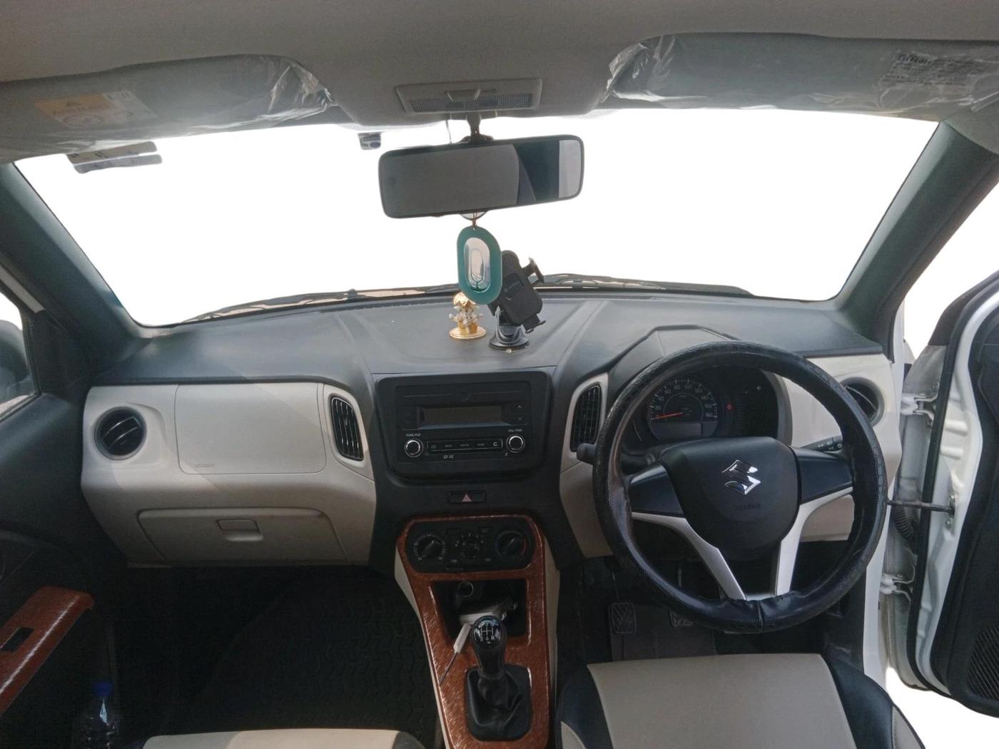 2022 Maruti New Wagon-R VXI 1.0, Petrol, Manual, 25,989 km, interior