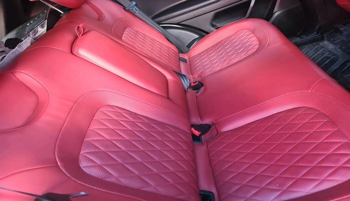 2023 Tata Harrier XZA + O 2.0L RED DARK EDITION 5 STR, Diesel, Automatic, 1,04,490 km, interior