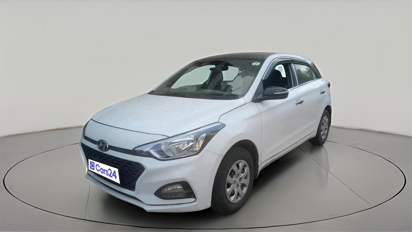2018 Hyundai Elite i20 SPORTZ 1.2, CNG, Manual, 1,08,348 km, exterior