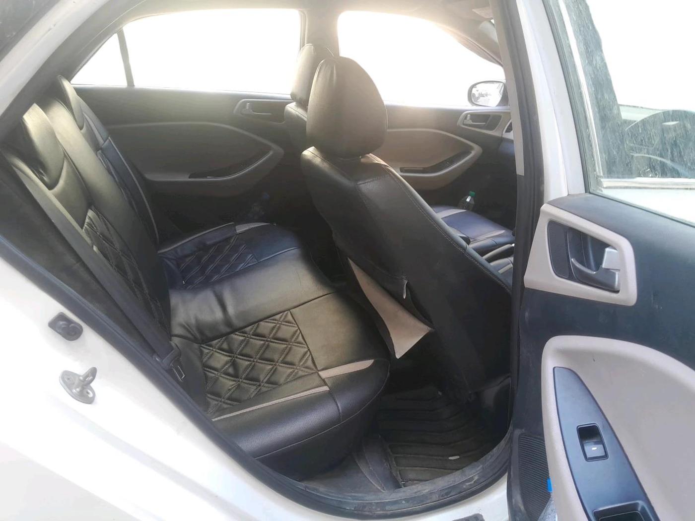 2018 Hyundai Elite i20 SPORTZ 1.2, CNG, Manual, 1,08,348 km, interior